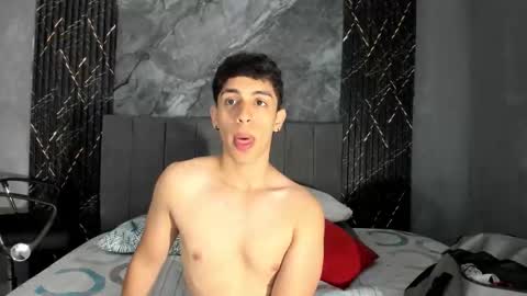 Snapshot of hot_summer_boy chatting on 18, 3, 2026 Hot Summer Boy online show from 18, 3, 2026