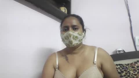 Snapshot of hot_tanvi chatting on 15, 4, 2026 Tanvi online show from 15, 4, 2026