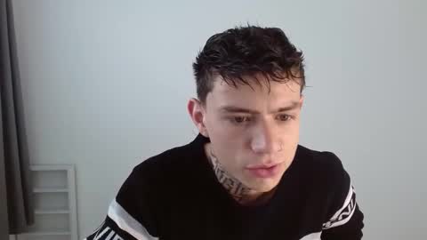 Snapshot of hot_teo_ chatting on 29, 11, 2025 Mateo online show from 29, 11, 2025