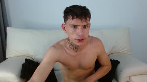 Snapshot of hot_teo_ chatting on 7, 1, 2026 Mateo online show from 7, 1, 2026