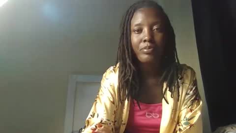 Snapshot of hot_velvet2 chatting on 7, 1, 2026 hot_velvet2 online show from 7, 1, 2026