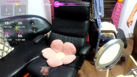 Lisa online show from 15, 9, 2025