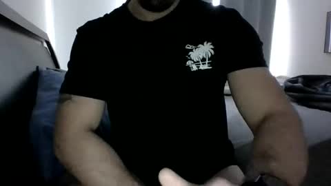 Snapshot of hotandhard123321 chatting on 2, 2, 2026 hotandhard123321 online show from 2, 2, 2026