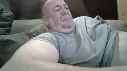 Snapshot of hotandhornyxxx1 chatting on 4, 3, 2025 Hot and Horny online show from 4, 3, 2025