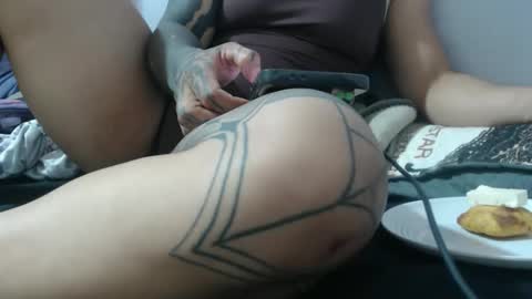 Snapshot of hotandpower10 chatting on 11, 2, 2026 Hot and PowerHOPE U MISS ME online show from 11, 2, 2026