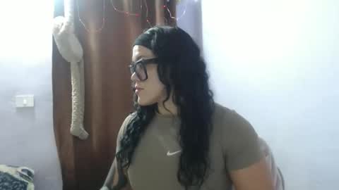 Snapshot of hotandpower10 chatting on 14, 3, 2026 Hot and PowerHOPE U MISS ME online show from 14, 3, 2026