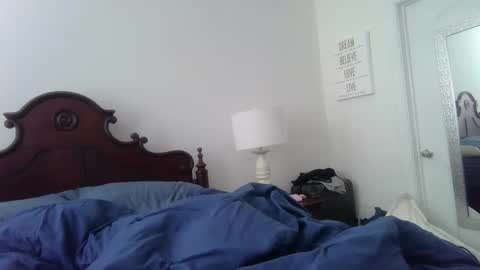 hotblondemilf1962 online show from 18, 2, 2025