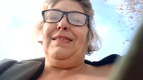 Snapshot of hotboobs117 chatting on 6, 2, 2026 hotboobs117 online show from 6, 2, 2026