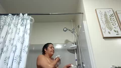 Snapshot of hotboobs117 chatting on 2, 4, 2026 hotboobs117 online show from 2, 4, 2026