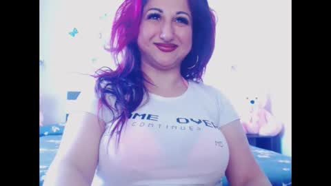 hotboobsmaya online show from 5, 4, 2026