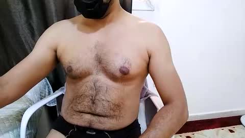 Snapshot of hotboy8677 chatting on 19, 5, 2026 Hotboy8677 online show from 19, 5, 2026