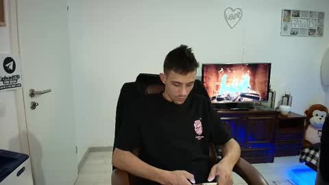 Hotboyshorny online show from 5, 2, 2026