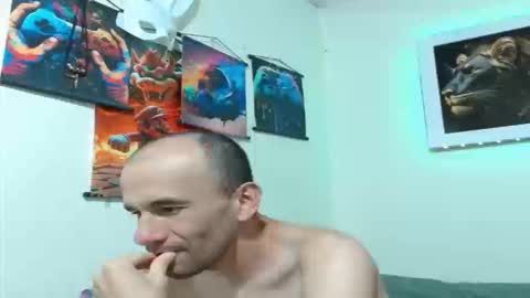 hotbunnys86 online show from 18, 3, 2026