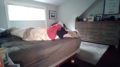 hotdog1124 online show from 30, 9, 2025