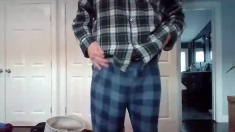 hotdog1124 online show from 1, 2, 2026