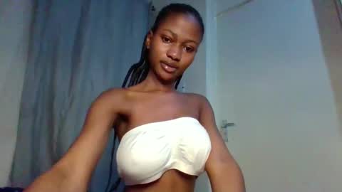 hotfalling706077 online show from 7, 12, 2024