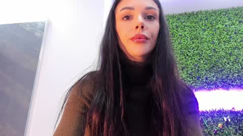 hotfallingdevil online show from 10, 1, 2026