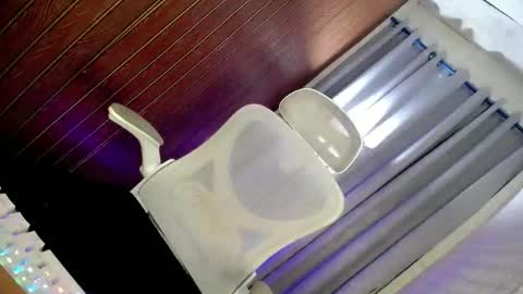 hotfucking_queen1111 online show from 7, 5, 2026