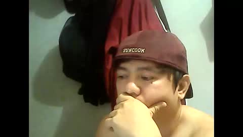 Snapshot of hotfuntasyboy chatting on 12, 10, 2025 hotfuntasyboy online show from 12, 10, 2025