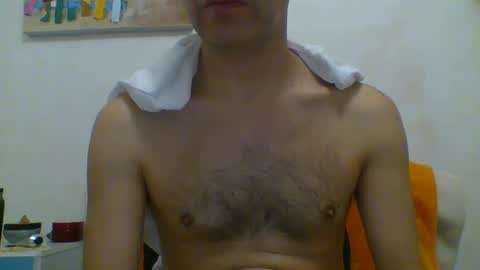 Snapshot of hotitan chatting on 13, 9, 2025 hottitan  twitter Marianoshcam online show from 13, 9, 2025