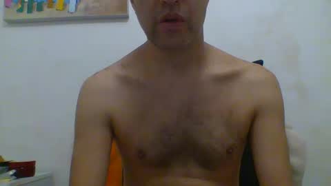 Snapshot of hotitan chatting on 14, 9, 2025 hottitan  twitter Marianoshcam online show from 14, 9, 2025