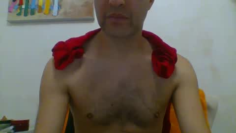 Snapshot of hotitan chatting on 15, 9, 2025 hottitan  twitter Marianoshcam online show from 15, 9, 2025