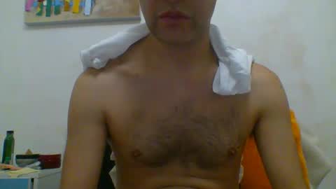 Snapshot of hotitan chatting on 18, 9, 2025 hottitan  twitter Marianoshcam online show from 18, 9, 2025