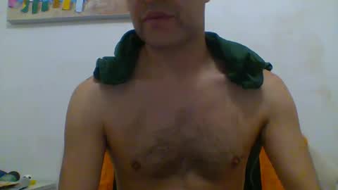 Snapshot of hotitan chatting on 25, 9, 2025 hottitan  twitter Marianoshcam online show from 25, 9, 2025