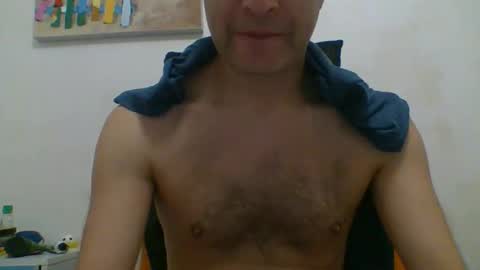 Snapshot of hotitan chatting on 29, 9, 2025 hottitan  twitter Marianoshcam online show from 29, 9, 2025