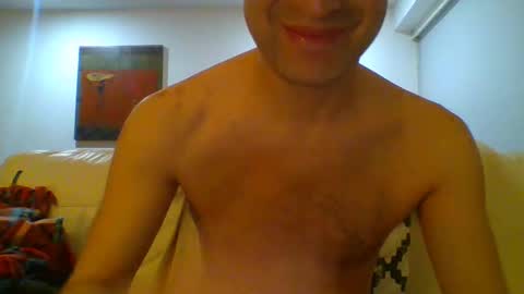 Snapshot of hotitan chatting on 15, 10, 2025 hottitan  twitter Marianoshcam online show from 15, 10, 2025
