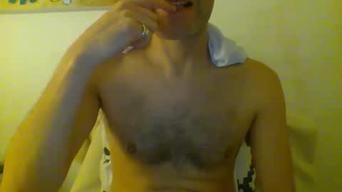 Snapshot of hotitan chatting on 18, 10, 2025 hottitan  twitter Marianoshcam online show from 18, 10, 2025