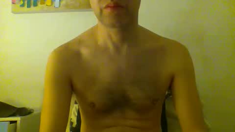 Snapshot of hotitan chatting on 20, 10, 2025 hottitan  twitter Marianoshcam online show from 20, 10, 2025
