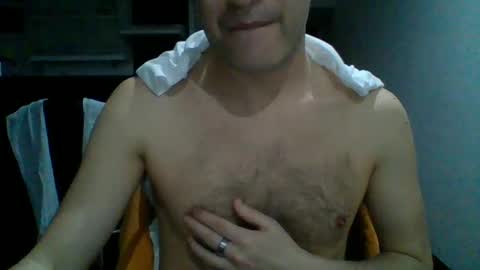 hottitan  twitter Marianoshcam online show from 18, 11, 2025
