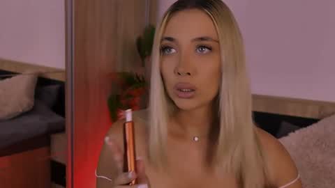 Maria online show from 6, 8, 2026