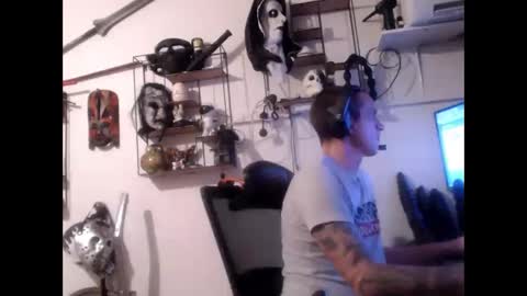 hotkinkytat online show from 20, 2, 2025