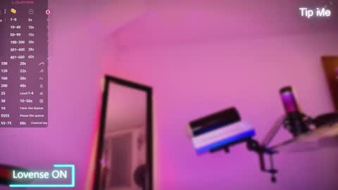 HoTLatinoX20CM online show from 25, 2, 2026