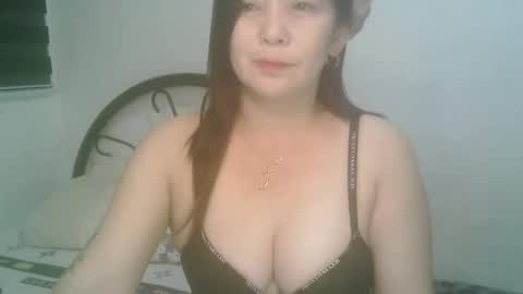 hotmamajen4u online show from 26, 9, 2025