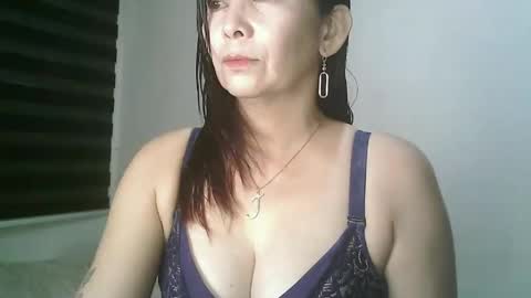 hotmamajen4u online show from 3, 5, 2026