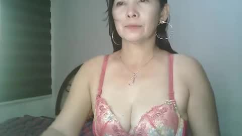 Snapshot of hotmamajen4u chatting on 11, 5, 2026 hotmamajen4u online show from 11, 5, 2026