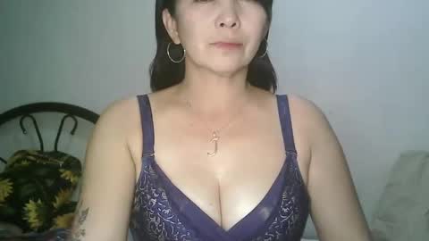 Snapshot of hotmamajen4u chatting on 18, 5, 2026 hotmamajen4u online show from 18, 5, 2026