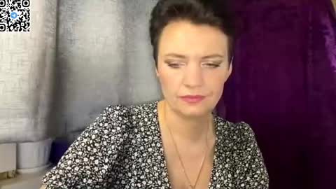 hotmamaqueen234 online show from 24, 5, 2026