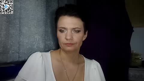hotmamaqueen234 online show from 2, 6, 2026