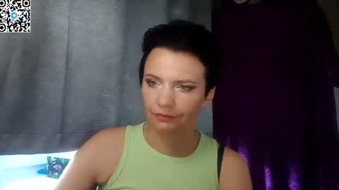 hotmamaqueen234 online show from 12, 6, 2026