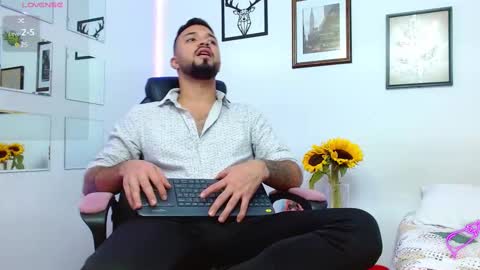 mathew online show from 26, 2, 2025