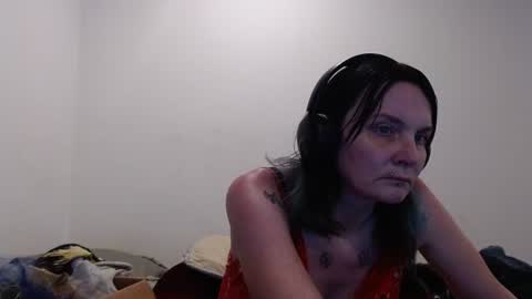Snapshot of hotmodel1984 chatting on 18, 6, 2026 hotmodel1984 online show from 18, 6, 2026