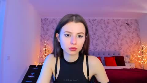 hotmolly_ online show from 15, 4, 2026