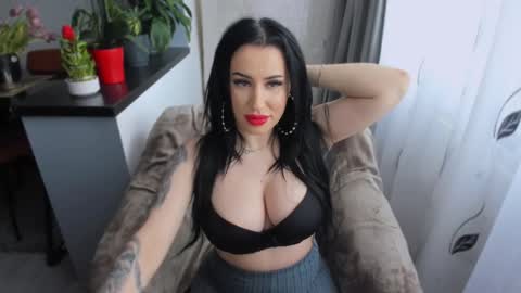 hotmorenaxxx online show from 12, 3, 2025