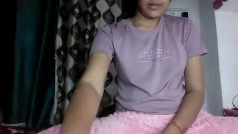 lola online show from 4, 1, 2025