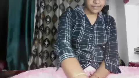 lola online show from 19, 1, 2025