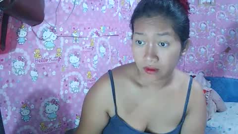 hotpinay_onduty123 online show from 24, 3, 2026